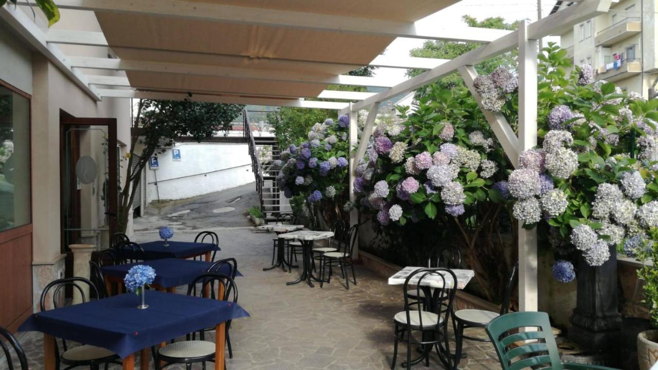Hotel Caligiuri Decollatura Exterior foto
